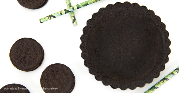 Mint Oreo Pie Crust