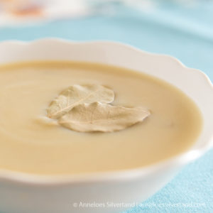 Simple Cauliflower Soup
